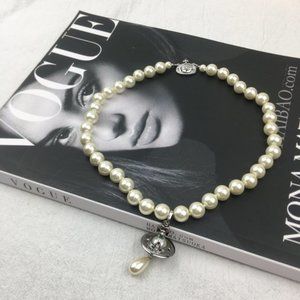 Brand new Vivienne Westwood  Pearl necklace in silver